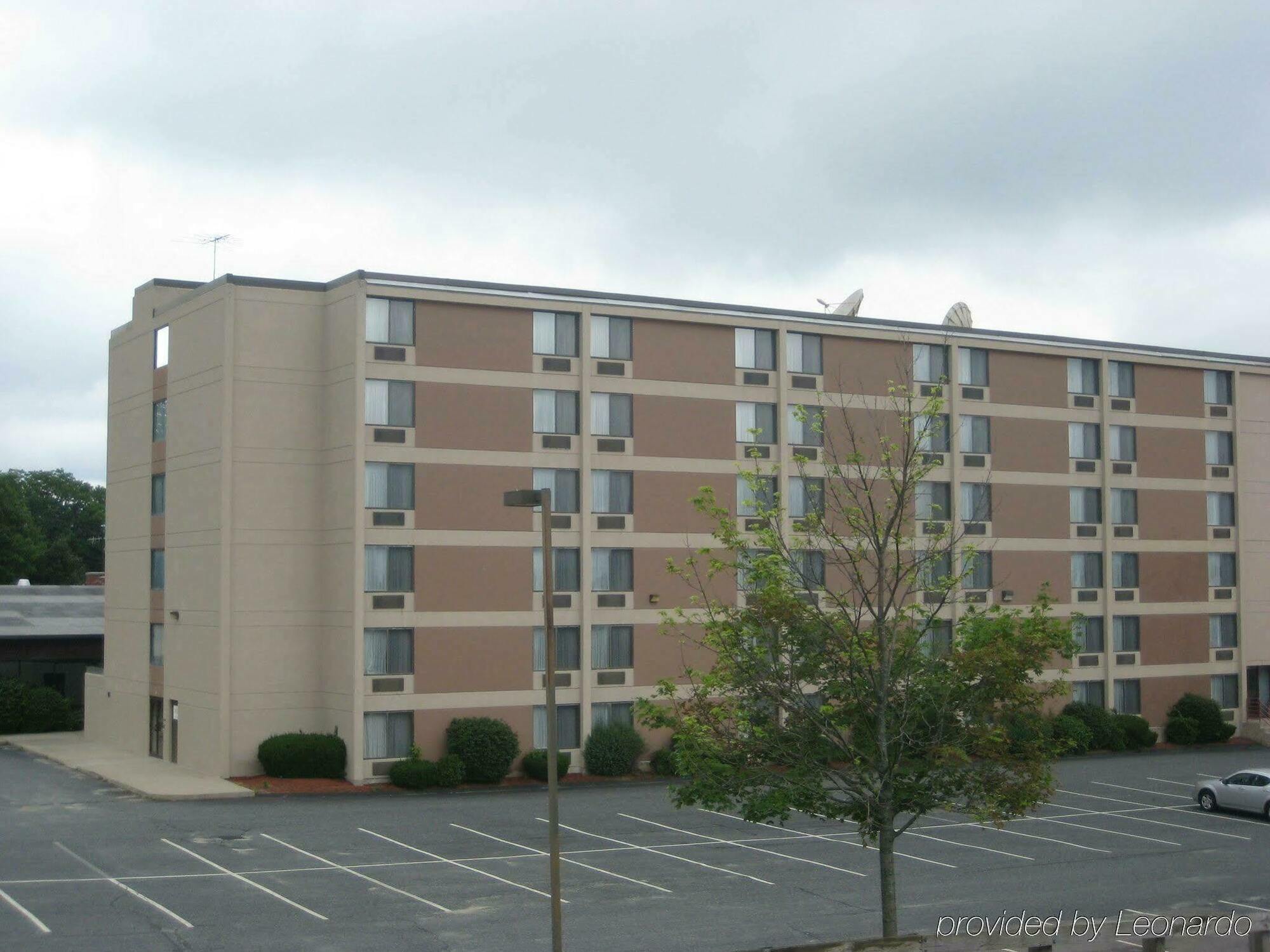 Aloft Framingham Hotel Exterior photo